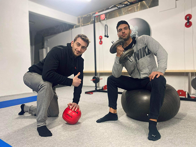 SOTIRIS SPYROS TRAINERS Personal Pilates TRX sotiris-spyros-trainers-personal-pilates-trx